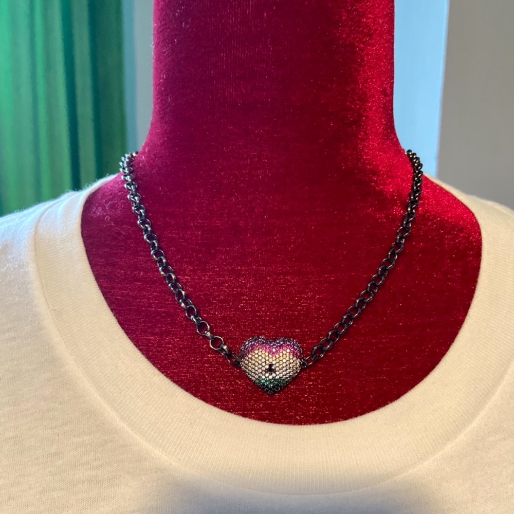 Ombré heart necklace